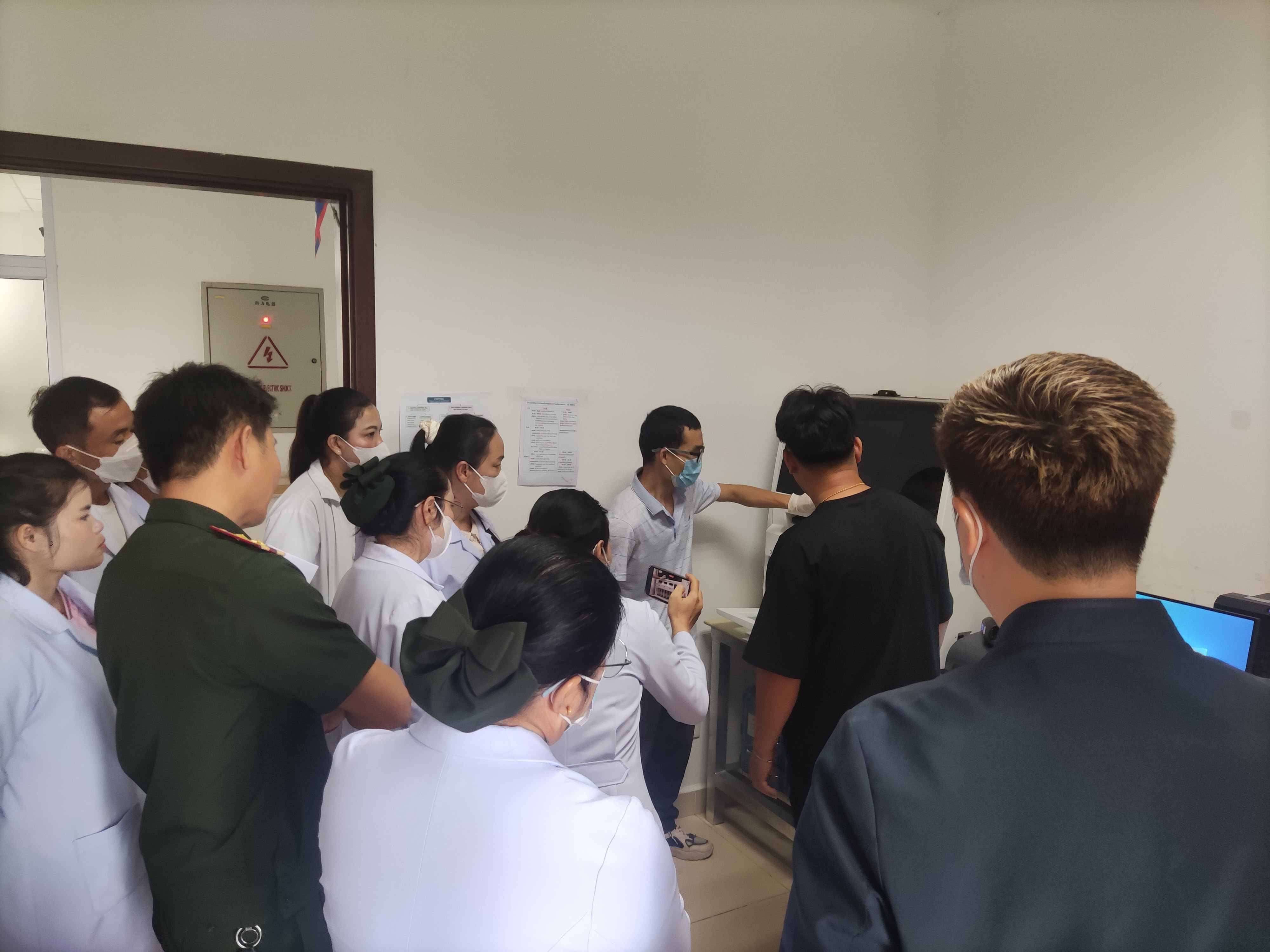 Celnovte Installs First Fully Automated IHC Stainer in Laos, Pioneering Automated Pathology Diagnostics in the Country